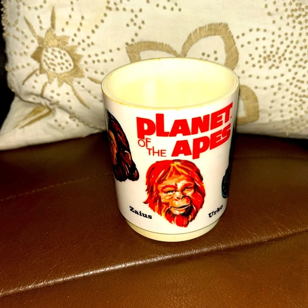 PLANET OF THE APES 1966 Plastic CUP MUG by DEKA- Rare Item